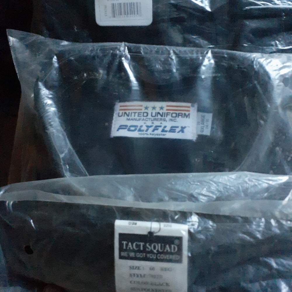 Uniform - Picture 11 of 14